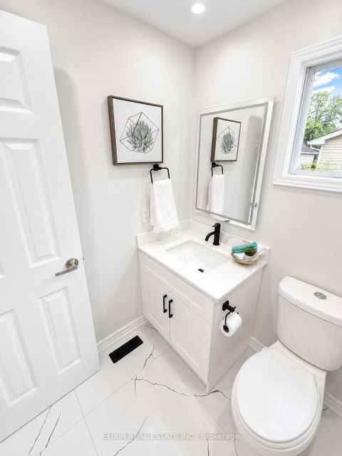Photo 17 at 45 AUSTEN Lane, Letitia Heights, Barrie