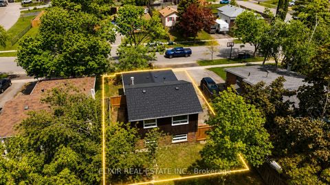 Photo 30 at 45 AUSTEN Lane, Letitia Heights, Barrie