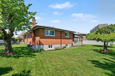 Photo 28 at 11 Kinnie Court, Black Creek, Toronto