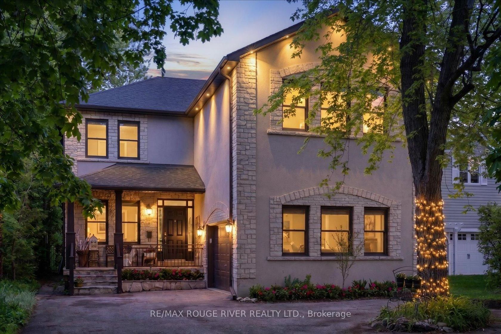 30 Springbank Avenue, Cliffside, Toronto 