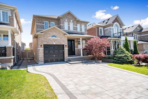 Photo 0 at 35 Mahogany Forest Drive, Patterson, Vaughan