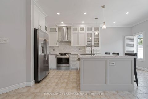 Photo 13 at 35 Mahogany Forest Drive, Patterson, Vaughan