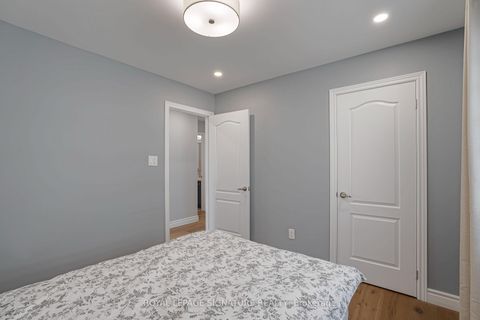 Photo 32 at 35 Mahogany Forest Drive, Patterson, Vaughan