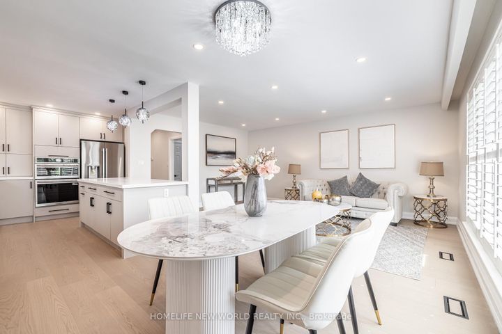 Photo 6 at 192 Combe Avenue, Bathurst Manor, Toronto