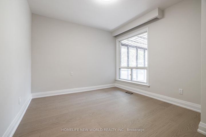 Photo 10 at 192 Combe Avenue, Bathurst Manor, Toronto