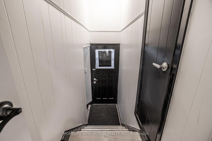 Photo 16 at 192 Combe Avenue, Bathurst Manor, Toronto