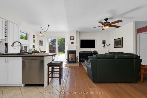 Photo 7 at 303 Coxmill Road, Bayshore, Barrie