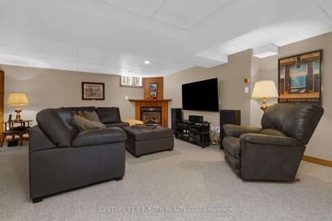 Photo 24 at 303 Coxmill Road, Bayshore, Barrie