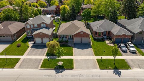 Photo 33 at 303 Coxmill Road, Bayshore, Barrie
