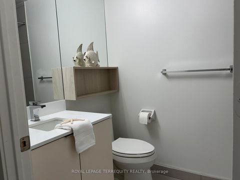 Photo 18 at 936 - 135 Lower Sherbourne Street, Waterfront Communities C8, Toronto