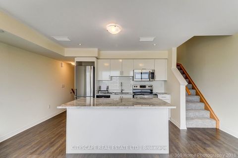 Photo 2 at 4 - 142 William Duncan Road, CFB, Toronto