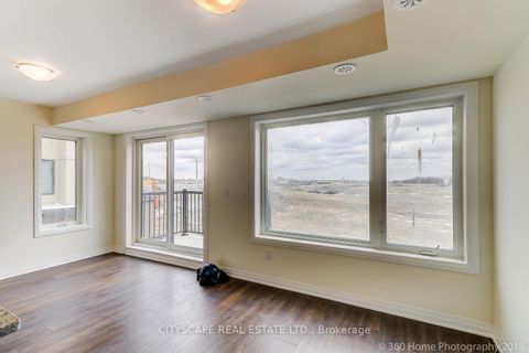 Photo 4 at 4 - 142 William Duncan Road, CFB, Toronto
