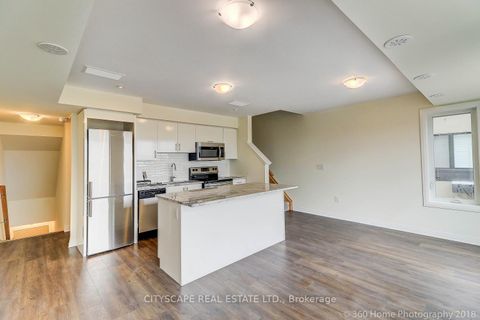 Photo 5 at 4 - 142 William Duncan Road, CFB, Toronto