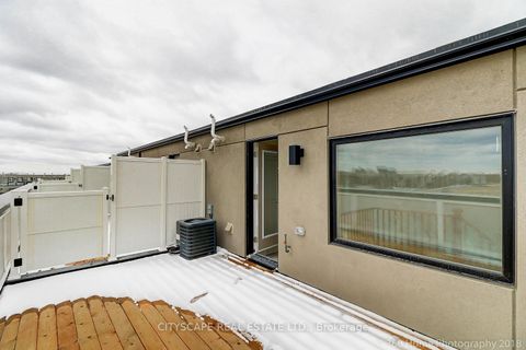 Photo 16 at 4 - 142 William Duncan Road, CFB, Toronto