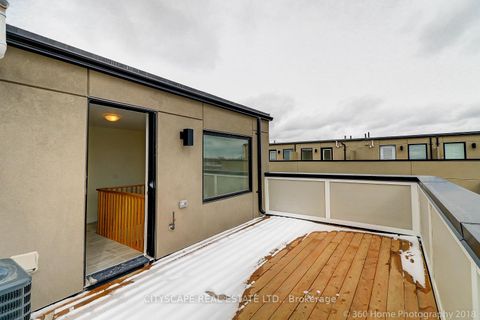 Photo 17 at 4 - 142 William Duncan Road, CFB, Toronto
