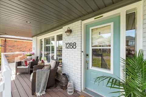 Photo 2 at 1288 Old Orchard Avenue, Bay Ridges, Pickering