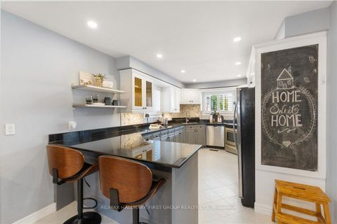 Photo 15 at 1288 Old Orchard Avenue, Bay Ridges, Pickering