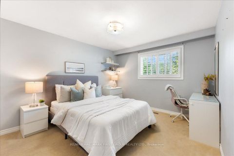 Photo 22 at 1288 Old Orchard Avenue, Bay Ridges, Pickering