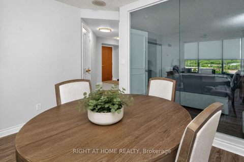 Photo 6 at 607 - 1 Palace Pier Court, Mimico, Toronto