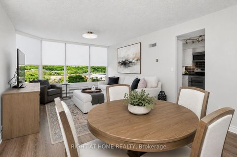 Photo 8 at 607 - 1 Palace Pier Court, Mimico, Toronto