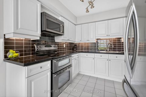 Photo 13 at 607 - 1 Palace Pier Court, Mimico, Toronto
