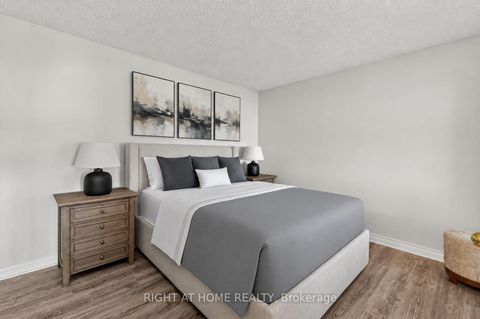 Photo 16 at 607 - 1 Palace Pier Court, Mimico, Toronto