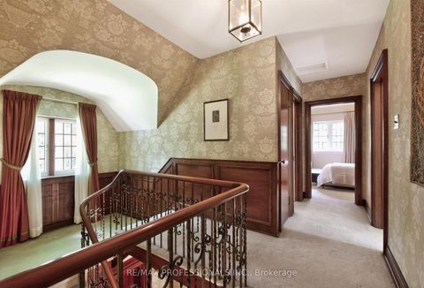 Photo 20 at 14 North Drive, Humber Valley, Toronto