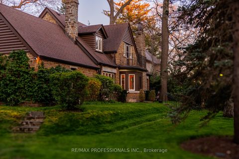 Photo 39 at 14 North Drive, Humber Valley, Toronto