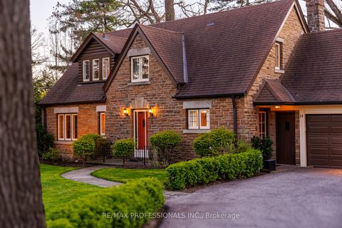 Photo 43 at 14 North Drive, Humber Valley, Toronto