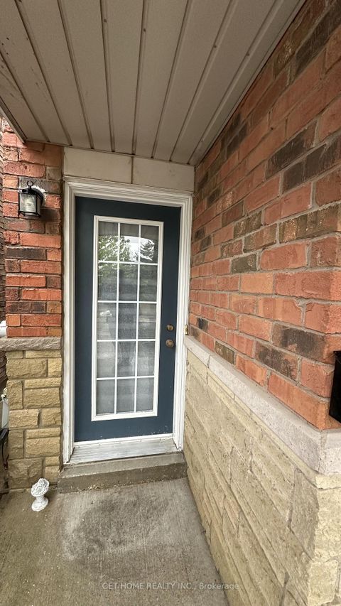 Photo 2 at 97 San Gabriele Place, Humber Summit, Toronto