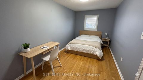 Photo 11 at 97 San Gabriele Place, Humber Summit, Toronto