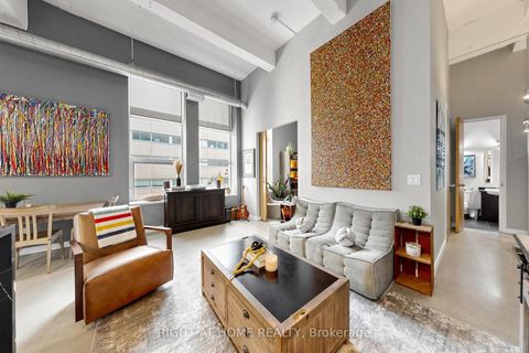 Photo 2 at 305 - 135 Dalhousie Street, Yonge Corridor, Toronto