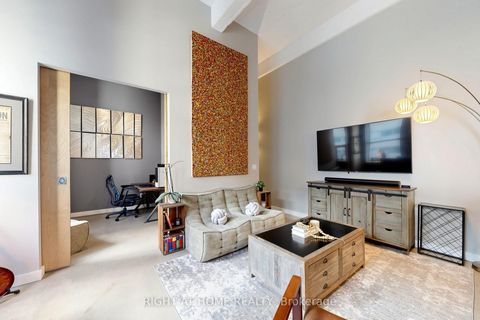 Photo 4 at 305 - 135 Dalhousie Street, Yonge Corridor, Toronto
