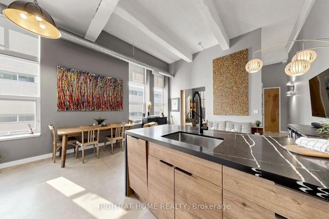 Photo 12 at 305 - 135 Dalhousie Street, Yonge Corridor, Toronto