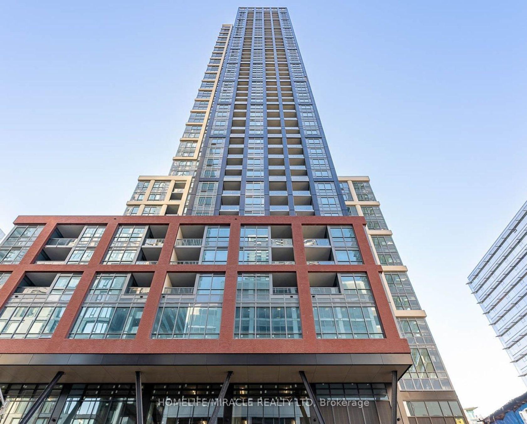 1322 - 108 Peter Street, Waterfront Communities C1, Toronto photo number 2
