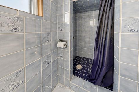 Photo 28 at 494 Oakwood Avenue W, Oakwood Village, Toronto