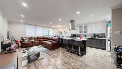 Photo 2 at 1705 - 101 Prudential Drive, Dorset Park, Toronto