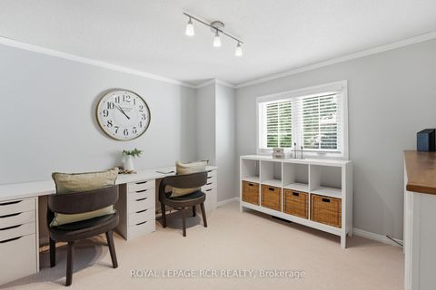 Photo 25 at 40 Moffat Crescent, Aurora Heights, Aurora