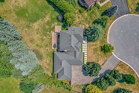 Photo 32 at 17 Chamberlain Court, Nobleton, King