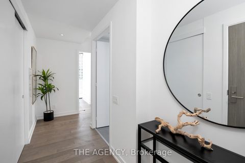 Photo 8 at 804 - 161 Roehampton Avenue, Mount Pleasant West, Toronto