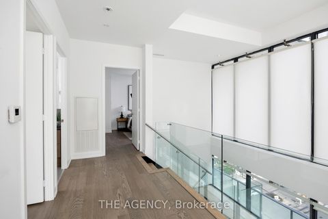 Photo 9 at 804 - 161 Roehampton Avenue, Mount Pleasant West, Toronto