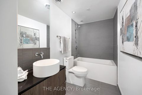 Photo 17 at 804 - 161 Roehampton Avenue, Mount Pleasant West, Toronto