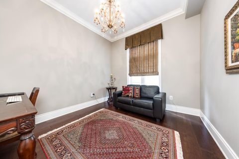 Photo 5 at 283 Lady Valentina Avenue, Patterson, Vaughan