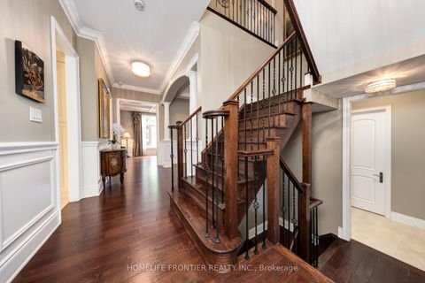 Photo 6 at 283 Lady Valentina Avenue, Patterson, Vaughan