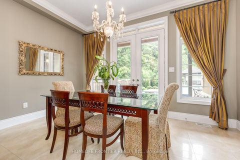 Photo 15 at 283 Lady Valentina Avenue, Patterson, Vaughan