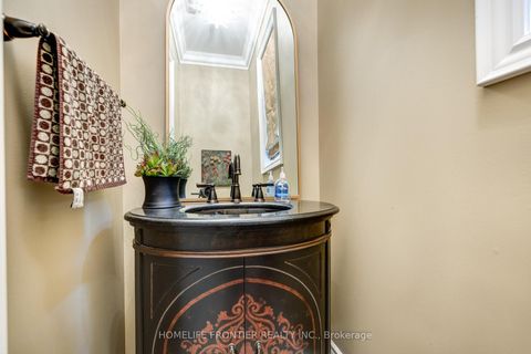 Photo 16 at 283 Lady Valentina Avenue, Patterson, Vaughan