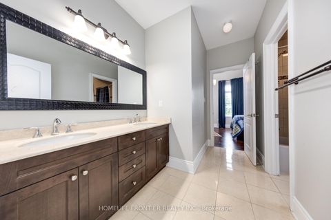 Photo 26 at 283 Lady Valentina Avenue, Patterson, Vaughan