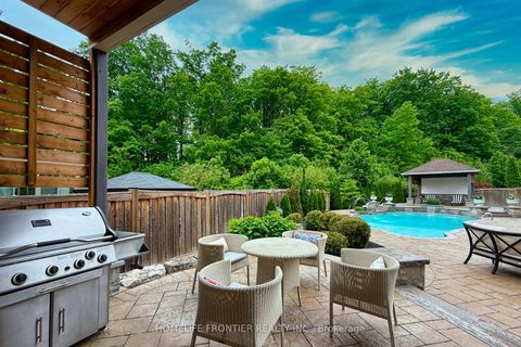 Photo 33 at 283 Lady Valentina Avenue, Patterson, Vaughan