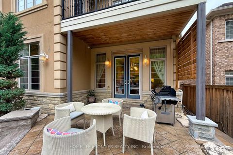 Photo 35 at 283 Lady Valentina Avenue, Patterson, Vaughan