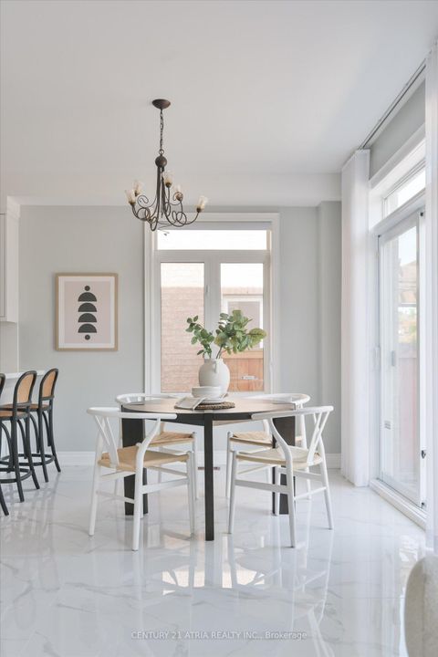 Photo 15 at 119 Martini Drive, Rouge Woods, Richmond Hill